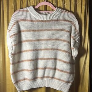 Striped Sweater Knit Top White and Brown Short Sleeve Cute Casual‎ Pullover